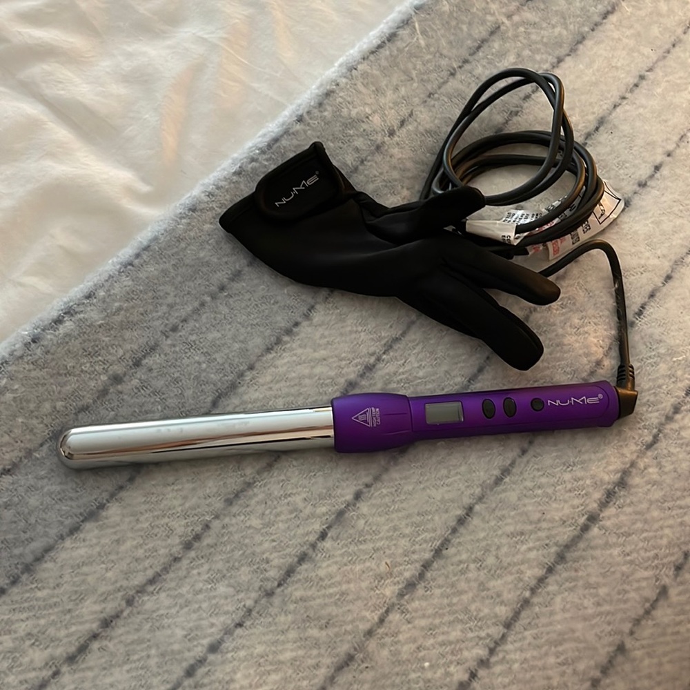 NuMe Curling Wand